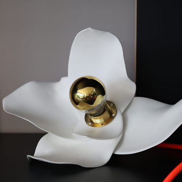 FLEUR-D-ARGILE-Luminaires-Alice-ROCQUET-1